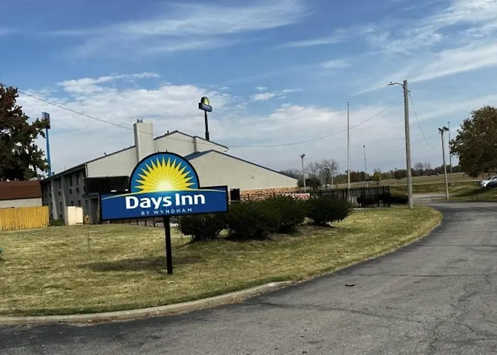 Inn Days & By Wyndham Caseyville